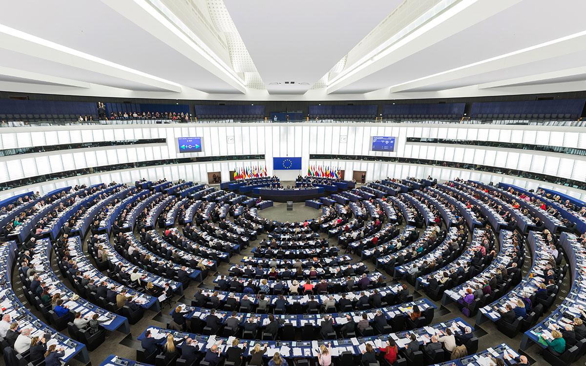 Parlement européen : La cabale rebondit !
